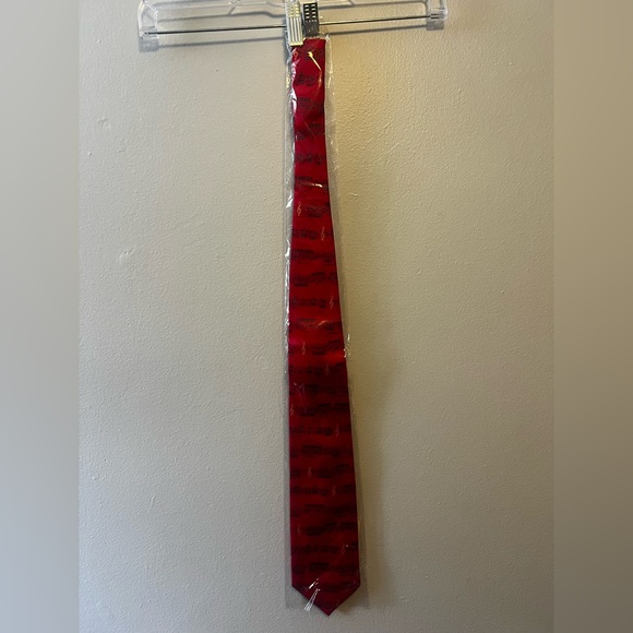 Alynn Red Musical Note Tie - Picture 3 of 4